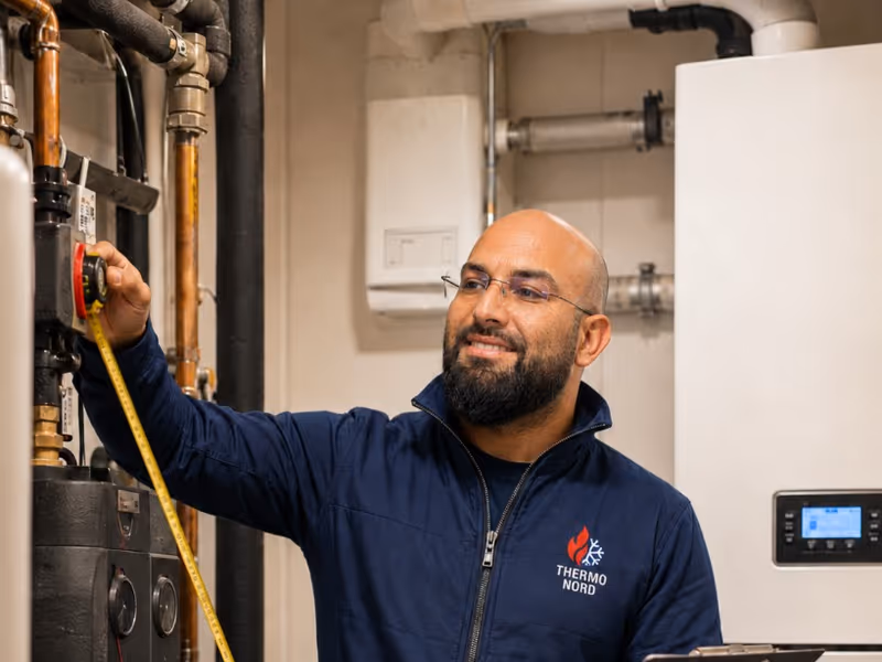 Installation PAC air-eau Daikin Altherma à Vitry-sur-Seine par Thermo Nord — après